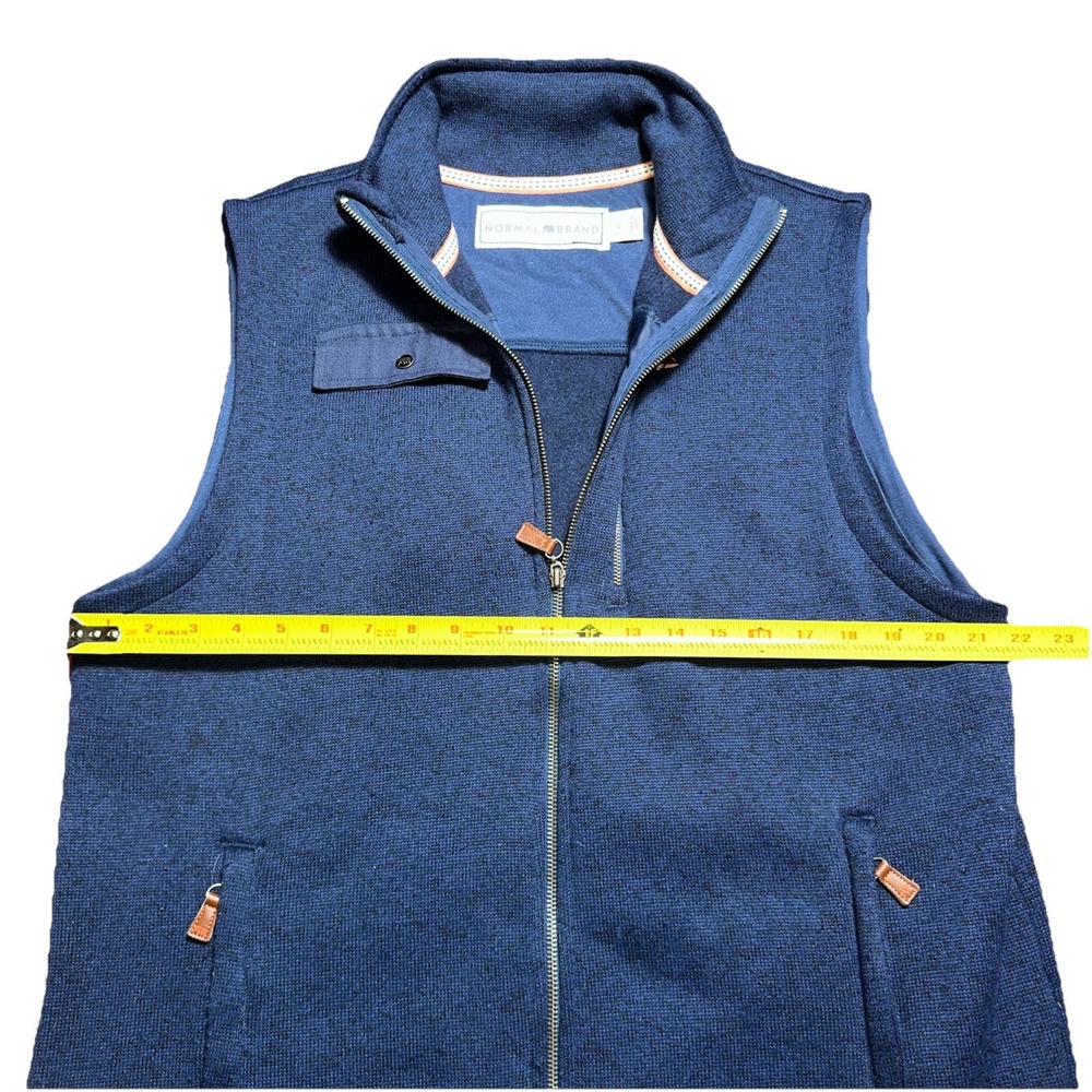 The Normal Brand Full Zip Fleece Vest in Blue Outdoor Men's Large - Picture 4 of 5